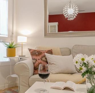 San Vicente Apartment | Avanti Museo, con mucho encanto!