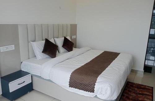Amb Hotel | Avantika Hotel