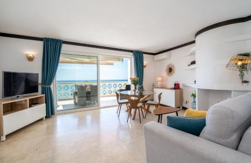 Oura Apartment | Aveiros by the Sea by Intiholidays