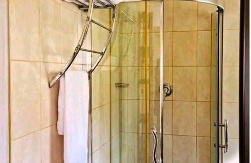 Hekpoort Bed & Breakfast | Avela Lodge