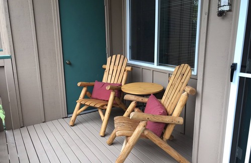 Downtown Leavenworth Condo | Aventyr Hus condon