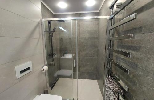 Riscani Apartment | AVENUE APARTMENTS-Hermes