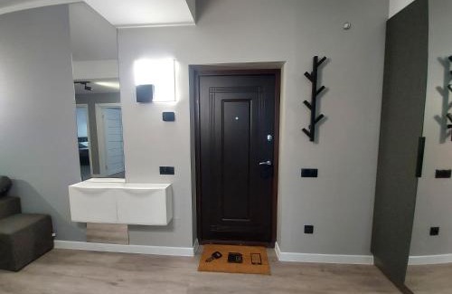 Riscani Apartment | AVENUE APARTMENTS-Hermes