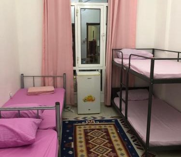 Al Ghubrah Ash Shamaliyyah Hostel | Avenues Hostel