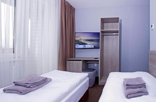 Ruzinov Hotel | Aviator Garni Hotel Bratislava