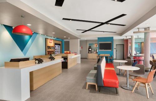 Hattiesburg Hotel | avid hotels Hattiesburg West by IHG