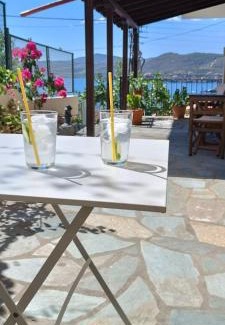 Pirgadikia Apartment | Avli Apartments
