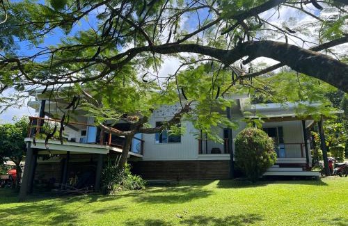 Tapere of Titikaveka House | Avocado Retreat