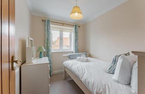 Snettisham House | Avocet Cottage - Norfolk Cottage Agency