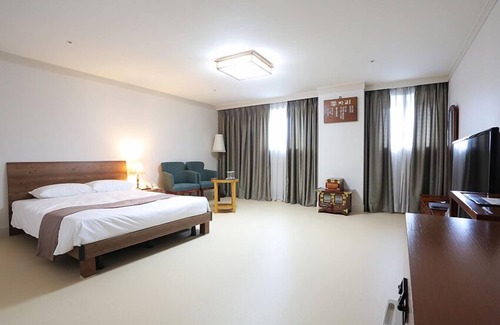Igok-dong Hotel | AW Hotel