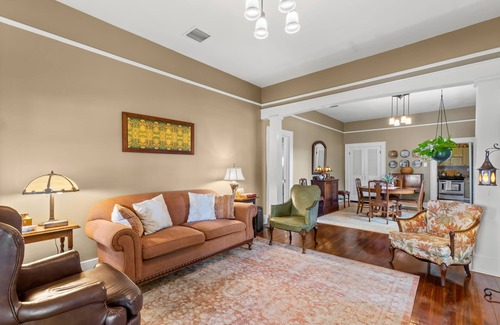 Seminole Heights House | ★Award Winning★ Historic Craftsman Bungalow