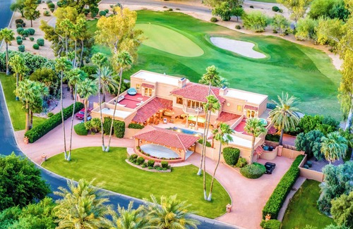 Camelback C C Estates Villa | Award-Winning Ritz Carlton Golf Green Estate|Sauna|Interior Pool|Jacuzzi|Gym|Mtn