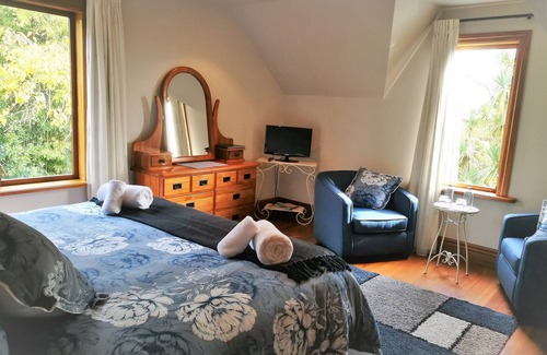 Awatuna Bed & Breakfast | Awatuna Homestead