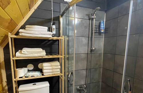 Yomra House | away from the hustle and bustle of the city, and very close to the center.
