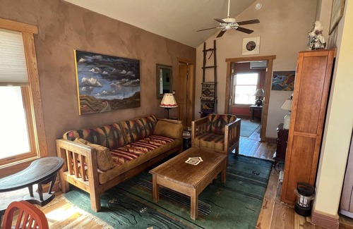 El Rito House | Awe inspiring views overlooking the Chama river valley, iconic Pedernal. Cozy.