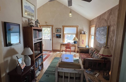 El Rito House | Awe inspiring views overlooking the Chama river valley, iconic Pedernal. Cozy.