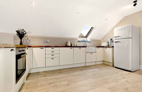 St Brides Cottage | Awel y Môr - 3 Bedroom Cottage - Whitesands