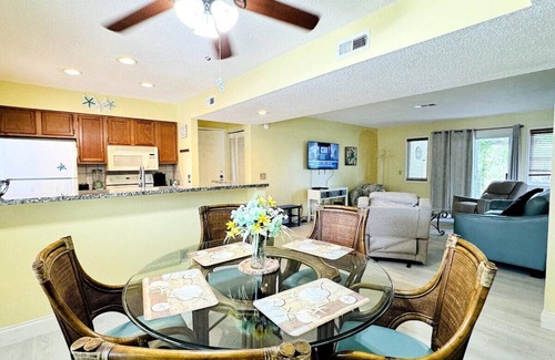 Little River Apartment | Awesome 1st floor, 2BR apartment at Bay Tree