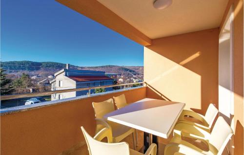 Soboli Apartment | Awesome Apartment In Cavle With Wifi
