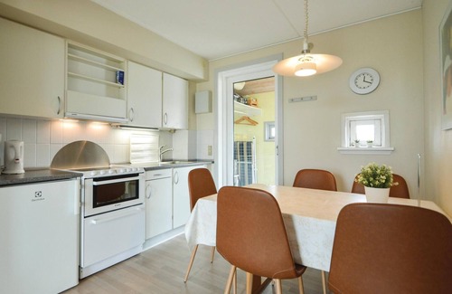 Sønderstrand Apartment | Awesome apartment in Rømø with WiFi