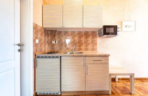 Vir Apartment | Awesome apartment in Vir with Wi-Fi