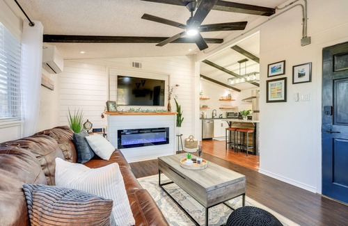 Canyon Lake House | Awesome Canyon Lake Home: Rooftop Deck & Fire Pit!