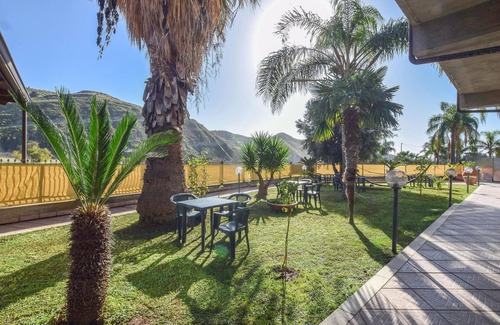 Melito di Porto Salvo House | Awesome home in Melito di Porto Salvo