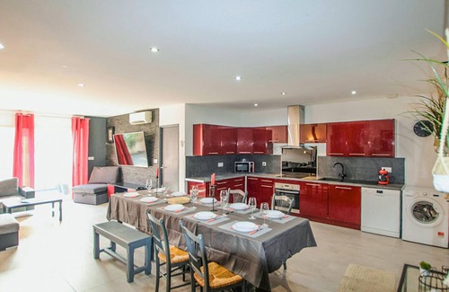 Morieres-les-Avignon House | Awesome home in Morières les Avignon