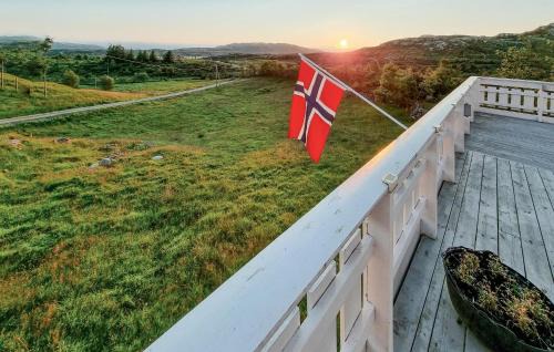 Gulen Municipality House | Awesome Home In Ånneland With Wifi