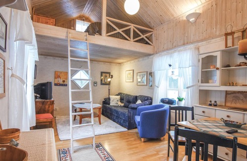 Asensbruk House | Awesome home in åsensbruk with kitchen