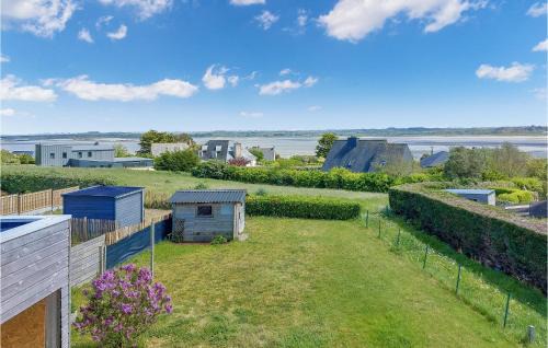 Plouneour-Trez House | Awesome Home In Brignogan-Plages