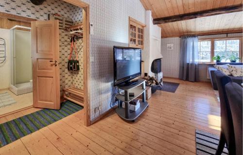 Broddetorp House | Awesome Home In Broddetorp With Wifi
