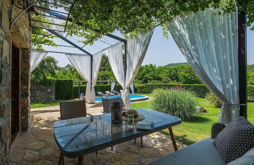 Buzet House | Awesome home in Buzet