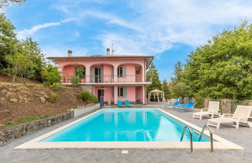 Capolona House | Awesome home in Capolona