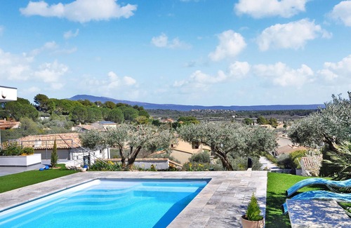 Caromb House | Awesome home in Caromb