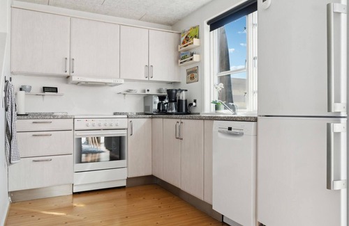 Øer Strand House | Awesome home in Ebeltoft with sauna