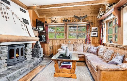 Etne House | Awesome Home In Etne With Sauna