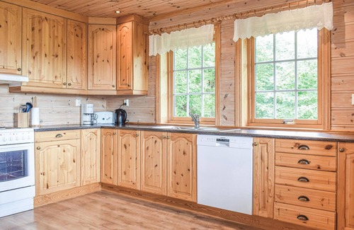 Strandvik House | Awesome home in Fusa with sauna