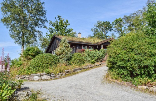 Strandvik House | Awesome home in Fusa with sauna