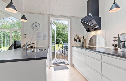 Fjellerup House | Awesome home in Glesborg with sauna