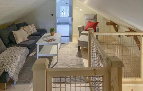 Habo House | Awesome Home In Habo With Wifi