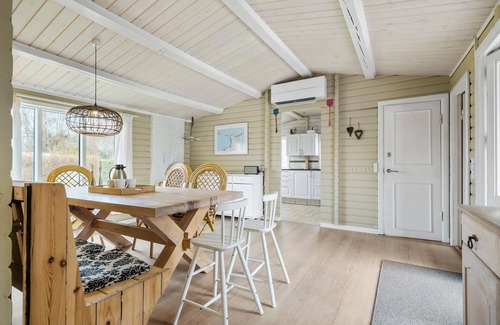 Hojby House | Awesome home in Højby with WiFi