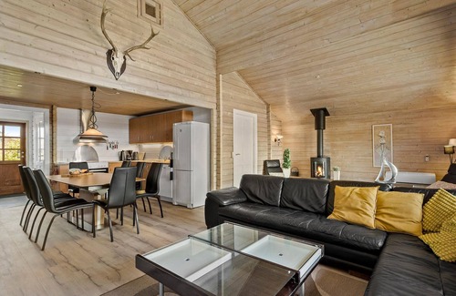 Haurvig House | Awesome home in Hvide Sande with sauna