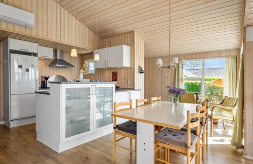 Horsens House | Awesome home in Juelsminde
