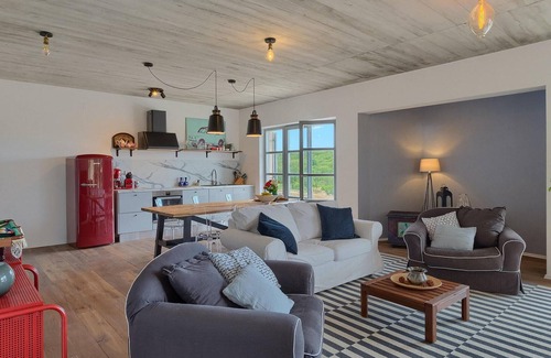 Kurili House | Awesome home in Kanfanar with sauna