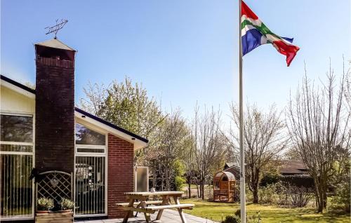 Lauwersoog House | Awesome Home In Lauwersoog With Kitchen