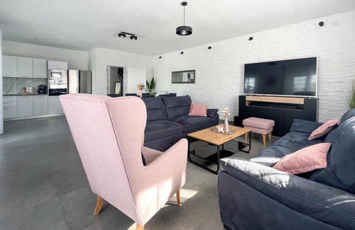 Murvica House | Awesome home in Murvica Zadar