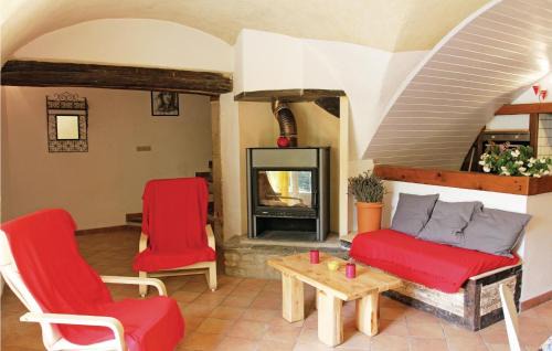 Montjoux House | Awesome Home In Montjoux