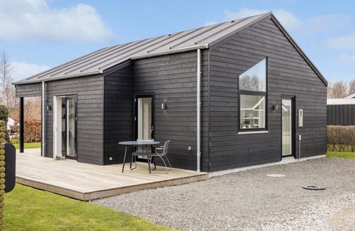 Hasmark Strand House | Awesome home in Otterup with WiFi