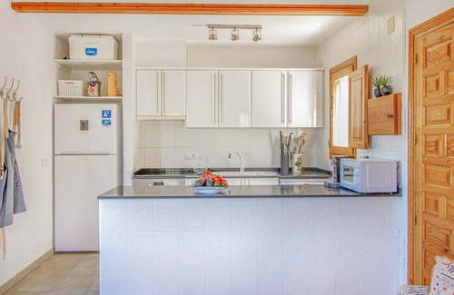 Pedreguer House | Awesome home in Pedreguer with kitchen